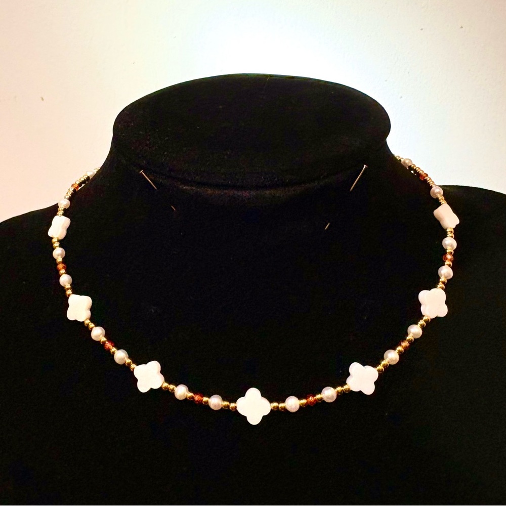 🛑🛑SOLD🛑🛑 Boho Real Shell Genuine Natural Stone Freshwater Pearl Necklace - Picture 2 of 8